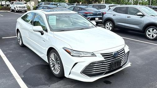 2019 Toyota Avalon Hybrid Limited