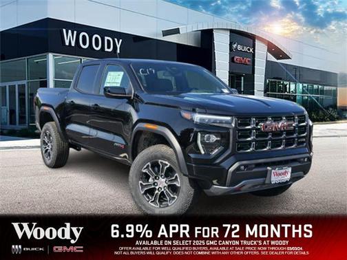 2025 GMC Canyon Base