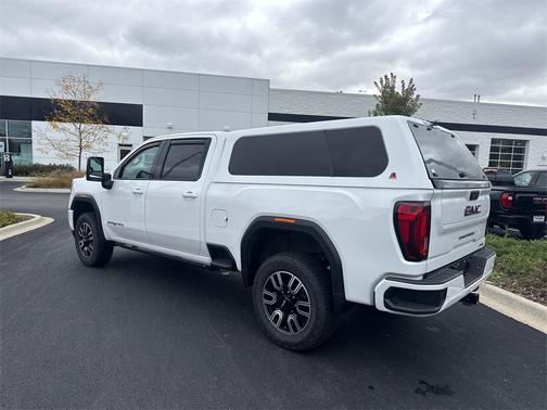 2021 GMC Sierra 2500 AT4