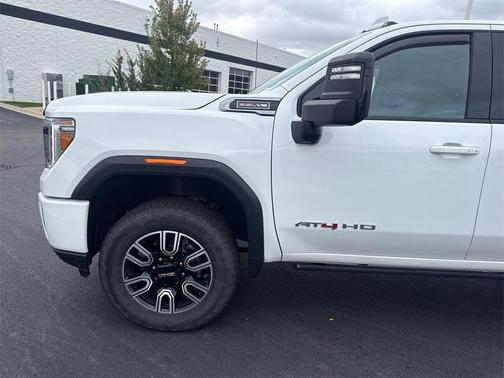 2021 GMC Sierra 2500 AT4