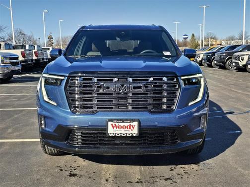 2026 GMC Acadia AWD Denali