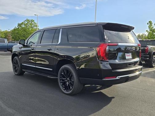 2025 GMC Yukon XL 4WD Elevation