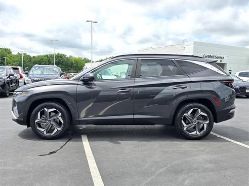 2022 Hyundai TUCSON SEL