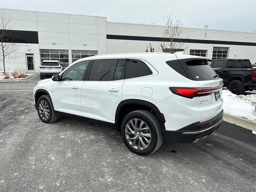 2025 Buick Enclave Preferred FWD