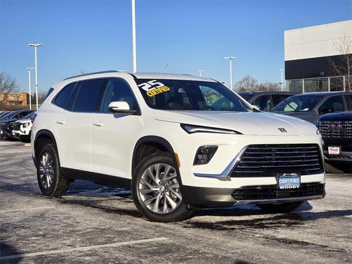 2025 Buick Enclave Preferred FWD