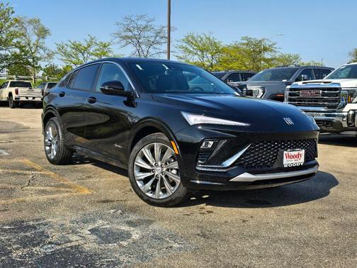 Ebony Twilight Metallic 2026 Buick Envista Avenir