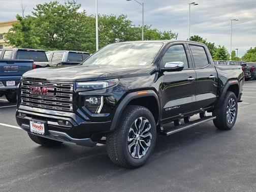 2025 GMC Canyon Denali