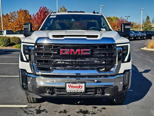 2026 GMC Sierra 2500 Pro