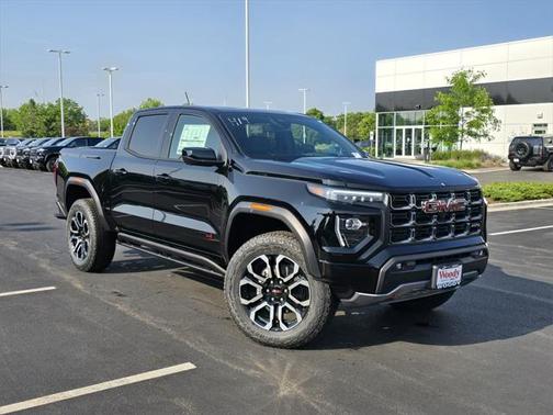 2025 GMC Canyon Base