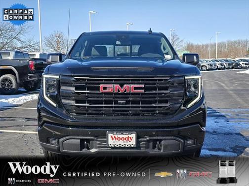 2025 GMC Sierra 1500 Elevation