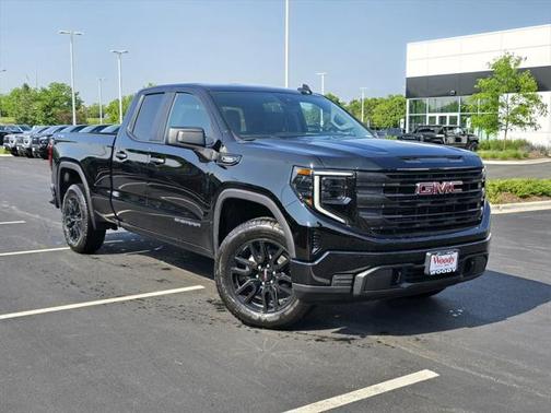 2025 GMC Sierra 1500 Pro