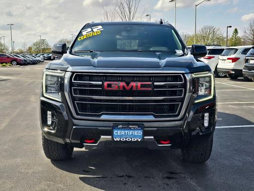 2022 GMC Yukon 4WD AT4