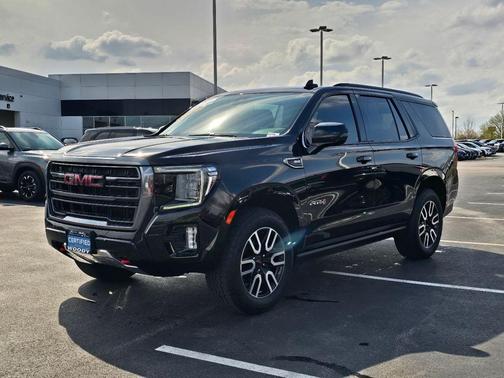 2022 GMC Yukon 4WD AT4