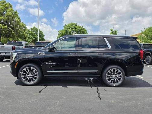 2025 GMC Yukon Denali