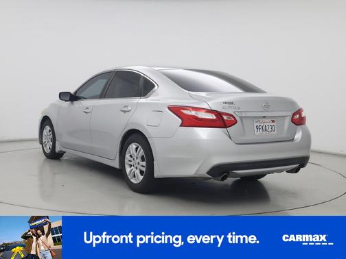 2017 Nissan Altima SV