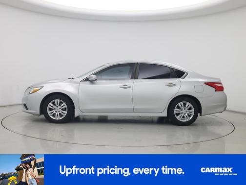 2017 Nissan Altima SV