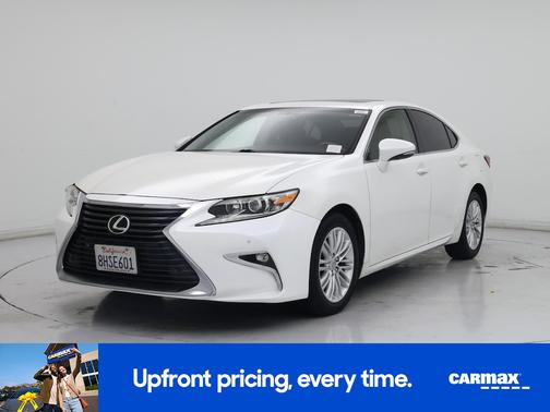 White 2016 Lexus ES 350