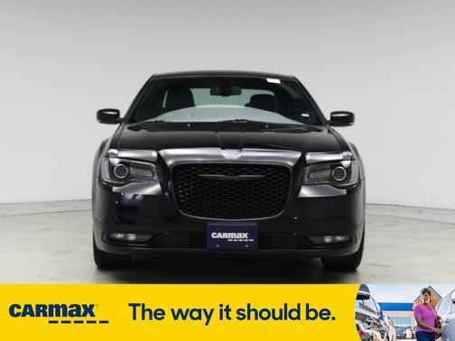 2022 Chrysler 300 S
