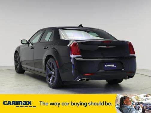 2022 Chrysler 300 S