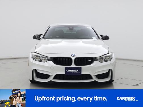White 2016 BMW M4
