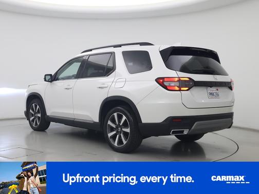 2023 Honda Pilot Touring