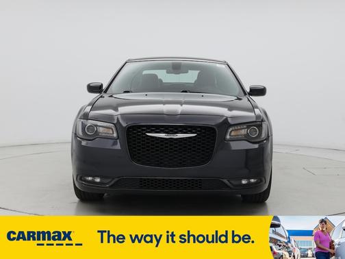 2019 Chrysler 300 S