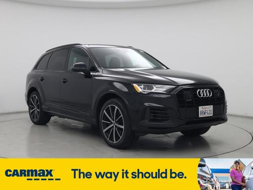 2020 Audi Q7 Premium Plus