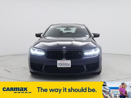 2022 BMW M5