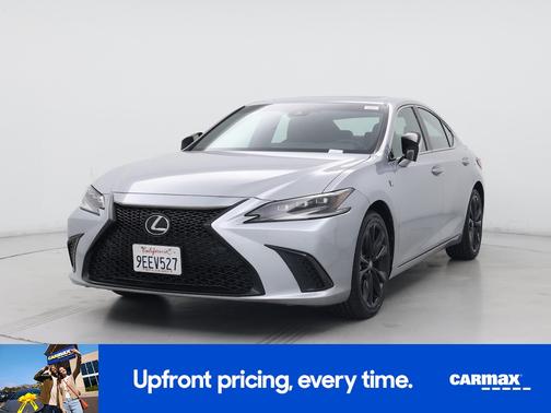 2023 Lexus ES 300h F-SPORT Handling