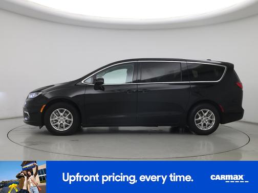 Black 2024 Chrysler Pacifica Touring L