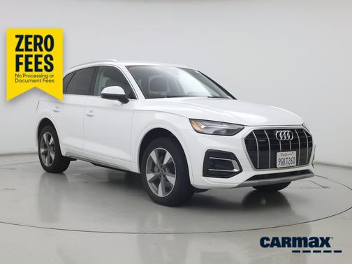 White 2023 Audi Q5 Premium