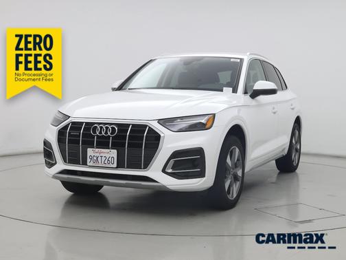 White 2023 Audi Q5 Premium