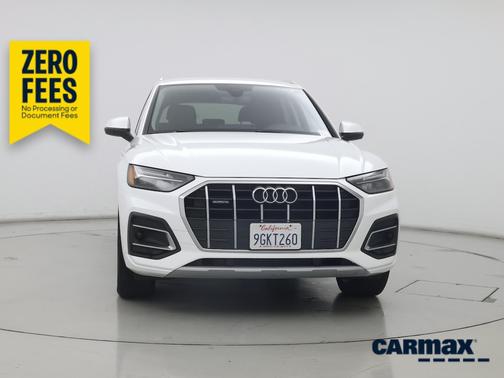 White 2023 Audi Q5 Premium