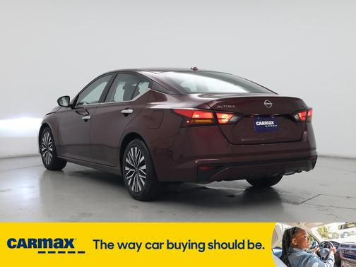 2023 Nissan Altima SV