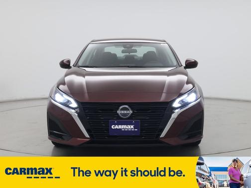 2023 Nissan Altima SV