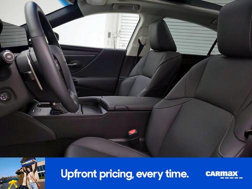 Burgundy 2025 Lexus ES 350 Luxury