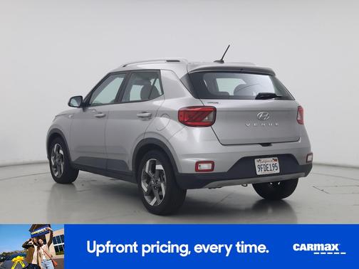 2023 Hyundai VENUE SEL