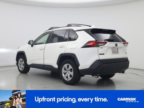 2020 Toyota RAV4 LE