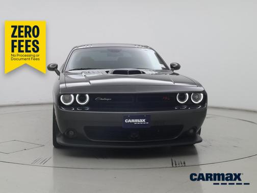 Gray 2016 Dodge Challenger 392 Hemi Scat Pack Shaker