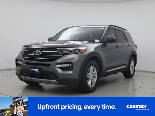 Gray 2022 Ford Explorer XLT