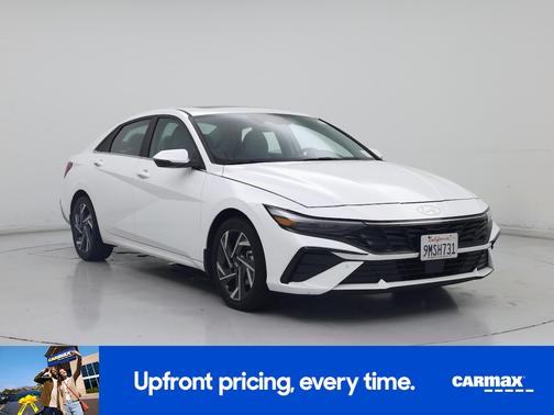 White 2024 Hyundai ELANTRA HEV Limited