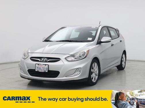 2013 Hyundai Accent SE