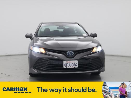 2018 Toyota Camry Hybrid LE