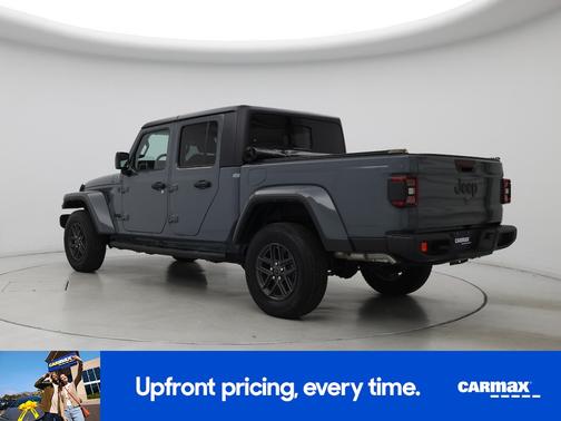 2024 Jeep Gladiator Sport S