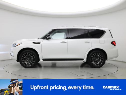 2022 INFINITI QX80 Premium Select