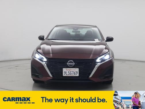 2024 Nissan Altima SV