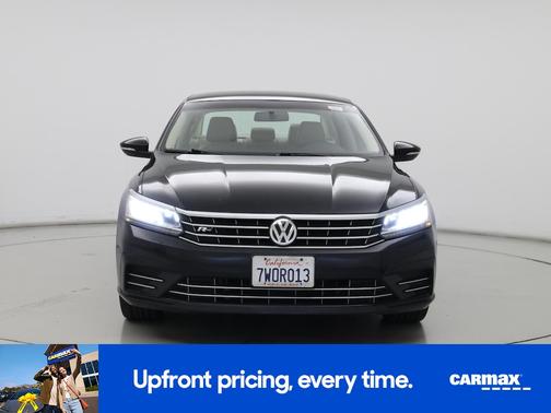 2017 Volkswagen Passat R-Line