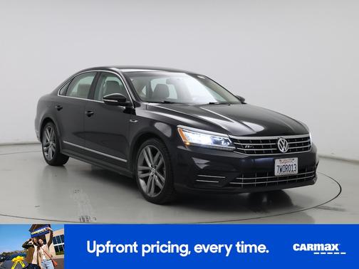 2017 Volkswagen Passat R-Line