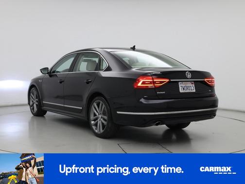 2017 Volkswagen Passat R-Line