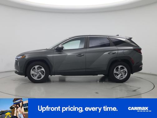 2023 Hyundai TUCSON SE